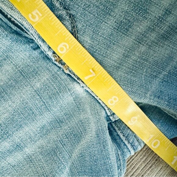 Ariat R.E.A.L Hallie Flare Jean Mid-Rise Light Wash Denim Size 28R - Picture 12 of 13